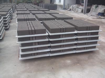 塑料建材在免燒磚機托板領域的應用與優(yōu)勢